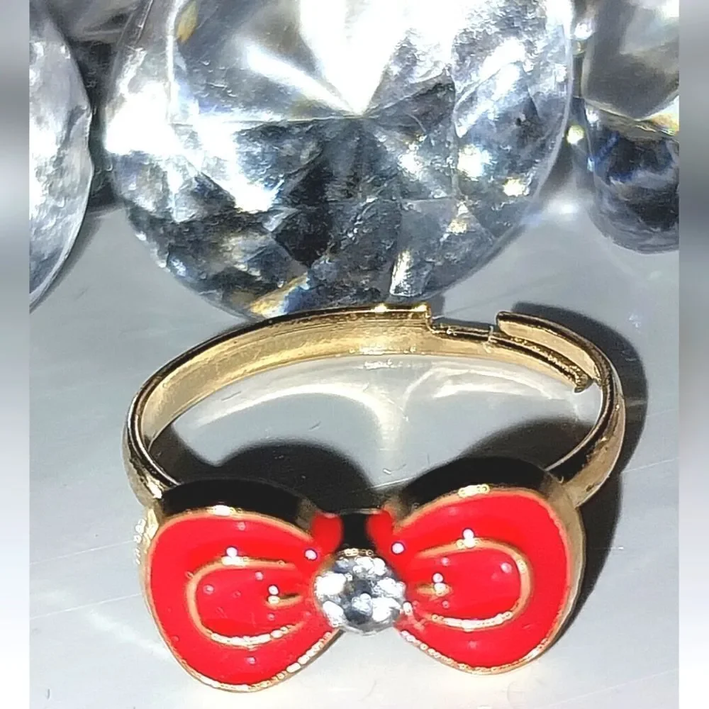 Super cute girls jeweled adjustable ring
